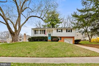 10845 SANDRINGHAM RD, Cockeysville, MD 21030
