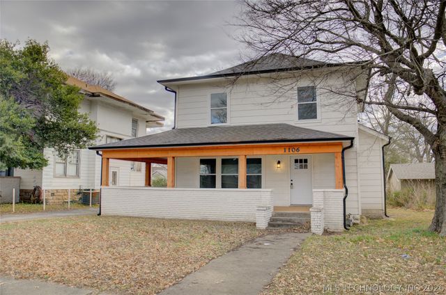 1106 E 6th Street, Okmulgee, OK 74447