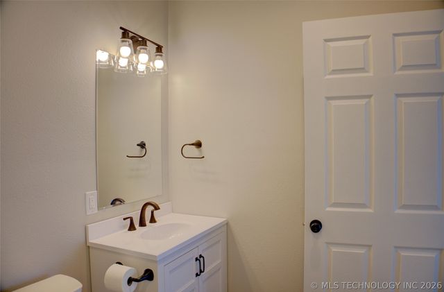 1106 E 6th Street, Okmulgee, OK 74447