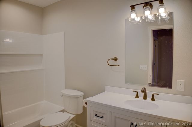 1106 E 6th Street, Okmulgee, OK 74447