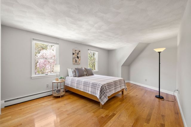 19 Devonshire Road, Middleton, MA 01949