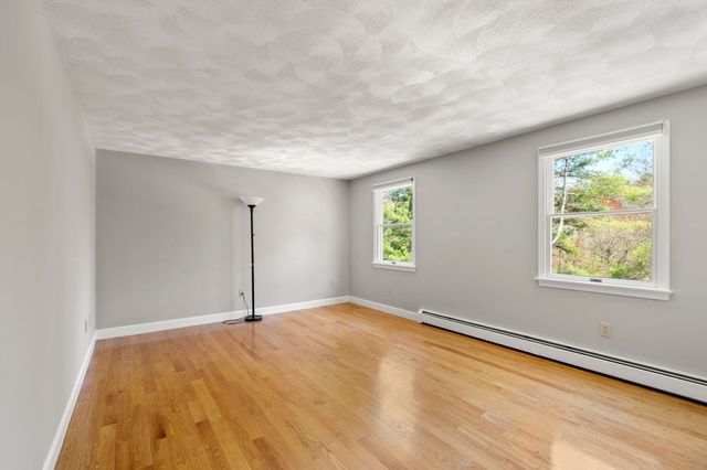19 Devonshire Road, Middleton, MA 01949