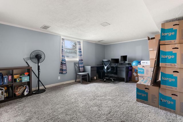 8014 Chase Place, Merrillville, IN 46410