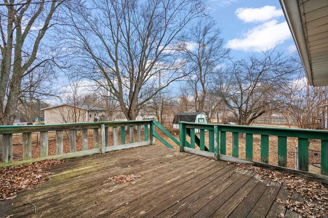 8014 Chase Place, Merrillville, IN 46410