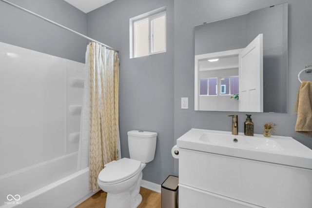 2122 Woodlawn Avenue, Indianapolis, IN 46203