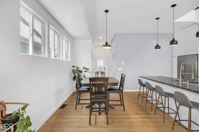 2122 Woodlawn Avenue, Indianapolis, IN 46203