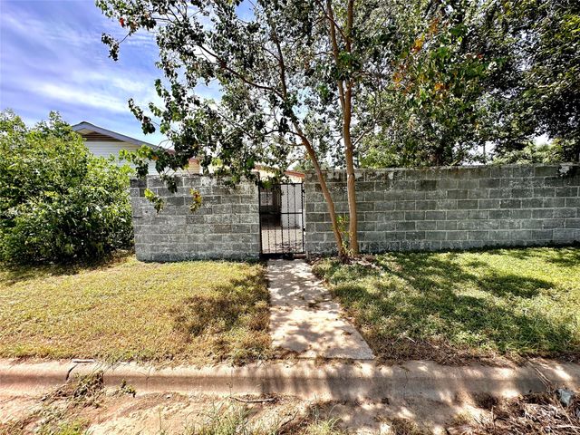 1500 Brandt DR, Austin, TX 78742