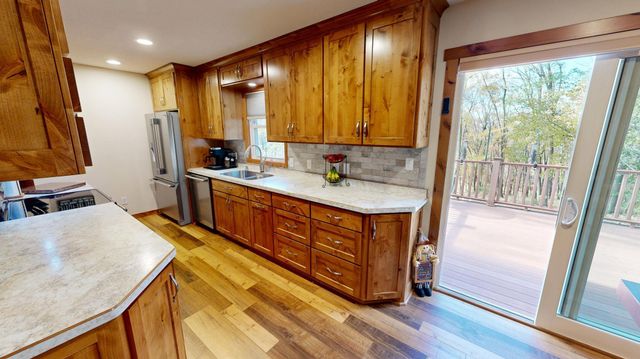 14919 Cedardale Road, Paynesville, MN 56362