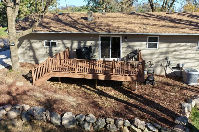 14919 Cedardale Road, Paynesville, MN 56362