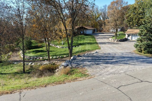 14919 Cedardale Road, Paynesville, MN 56362