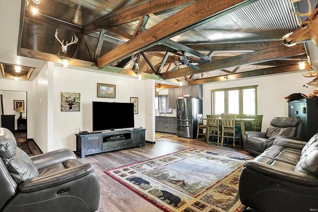 5571 Poff Road, Martinsville, IN 46151