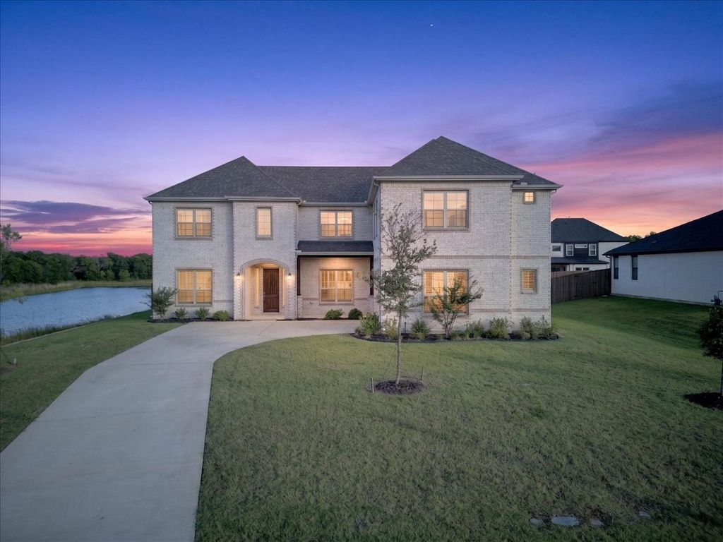 552 Stardust Lane, Sunnyvale, TX 75182