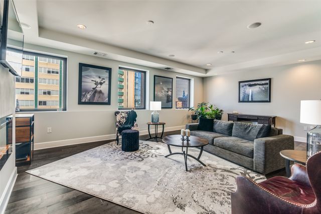 1505 Elm Street 1504, Dallas, TX 75201