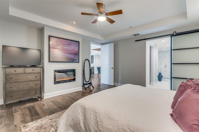 1505 Elm Street 1504, Dallas, TX 75201