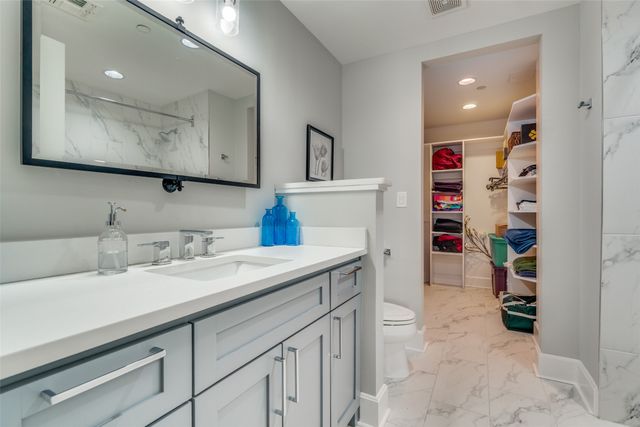 1505 Elm Street 1504, Dallas, TX 75201