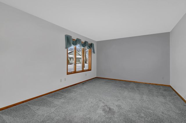 290 Waite Avenue S, Saint Cloud, MN 56301