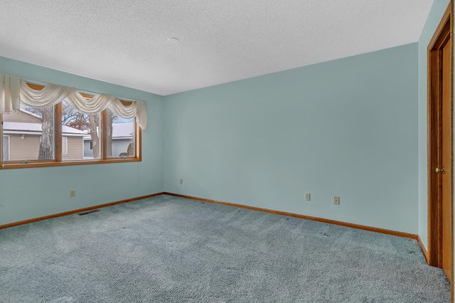 290 Waite Avenue S, Saint Cloud, MN 56301