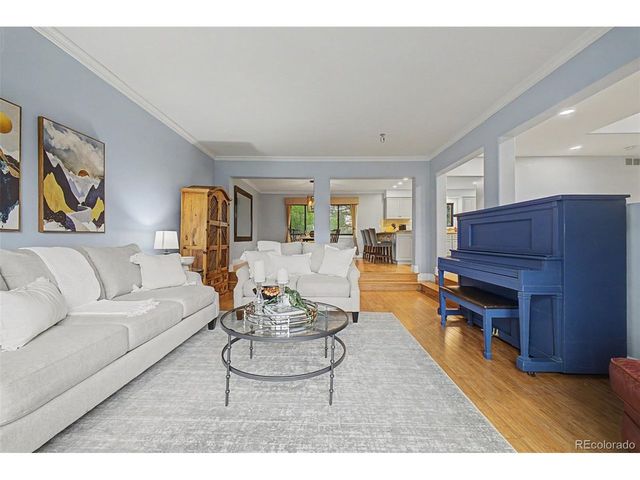 6152 S Geneva Way, Englewood, CO 80111