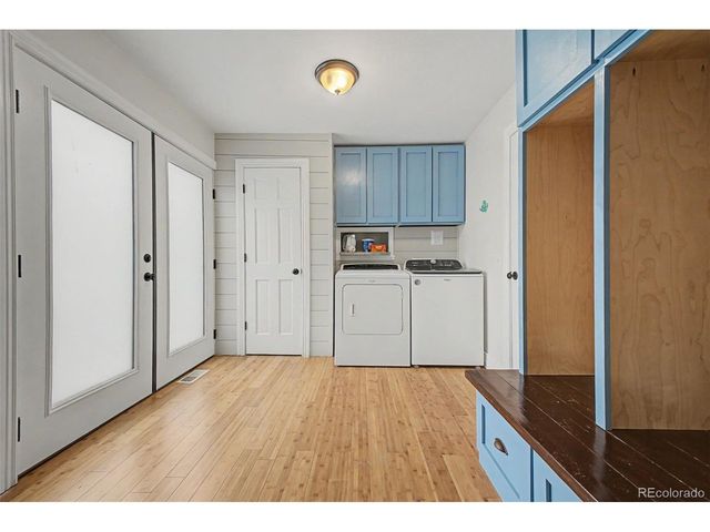 6152 S Geneva Way, Englewood, CO 80111