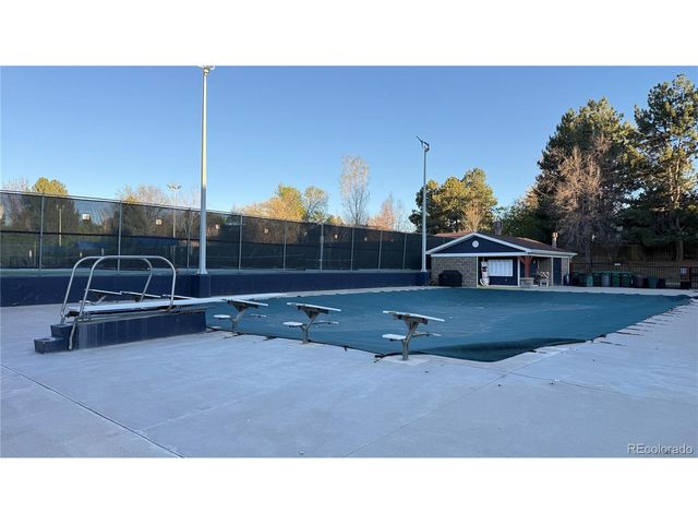 6152 S Geneva Way, Englewood, CO 80111