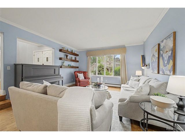 6152 S Geneva Way, Englewood, CO 80111