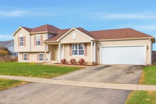 145 Heatherfield Lane, Dekalb, IL 60115