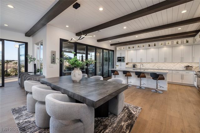 2840 Foxtail Creek Avenue, Henderson, NV 89052