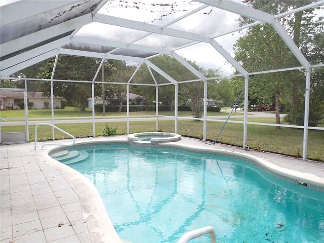 132 BERKSHIRE LANE, Palm Coast, FL 32137