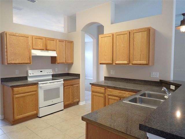 132 BERKSHIRE LANE, Palm Coast, FL 32137