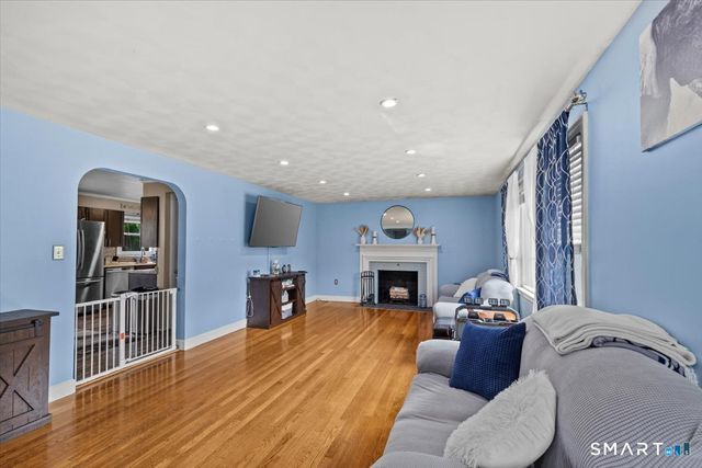 30 Murray Street, Middletown, CT 06457