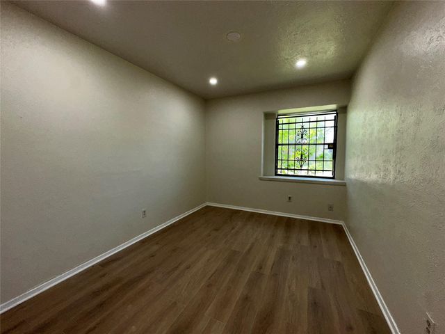 12815 Segrest Drive, Houston, TX 77047