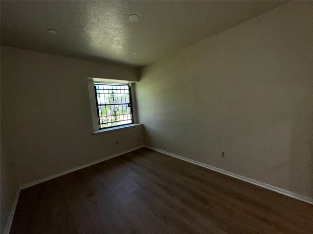 12815 Segrest Drive, Houston, TX 77047