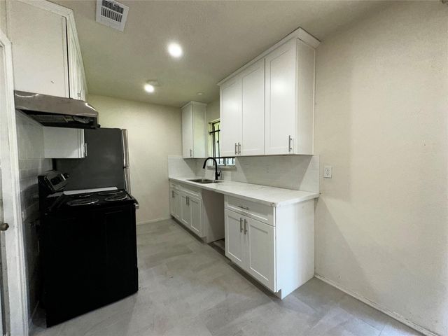 12815 Segrest Drive, Houston, TX 77047