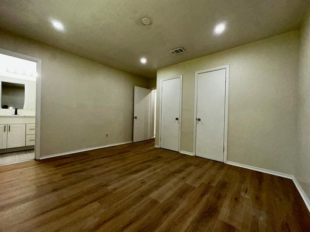 12815 Segrest Drive, Houston, TX 77047