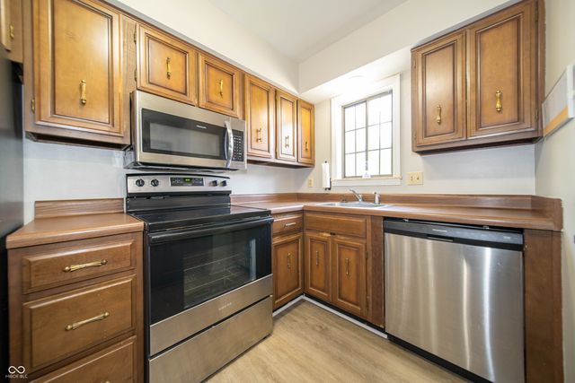 2257 Rome Drive, Indianapolis, IN 46228