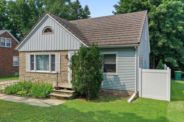 529 NEWTOLS STREET, Green Bay, WI 54302