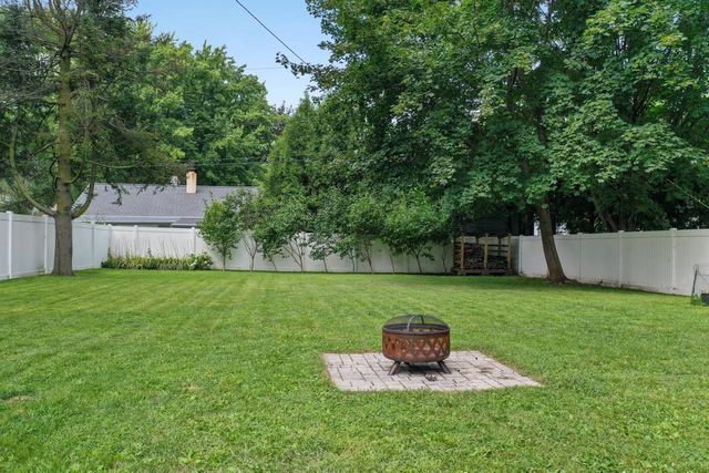 529 NEWTOLS STREET, Green Bay, WI 54302