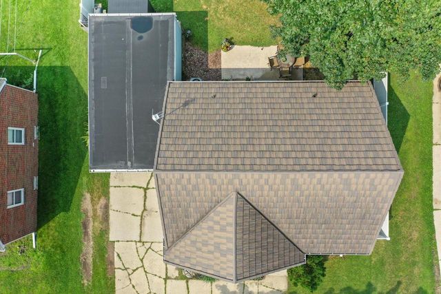 529 NEWTOLS STREET, Green Bay, WI 54302
