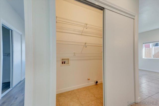 4250 4252 DIVISION, San Diego, CA 92113