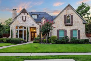 1218 Sir Malory Lane, Lewisville, TX 75056