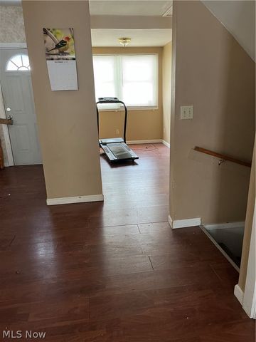2025 Pointview Avenue, Youngstown, OH 44502