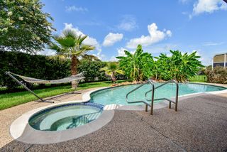 1006 Pointe Loma Drive, Sugar Land, TX 77479