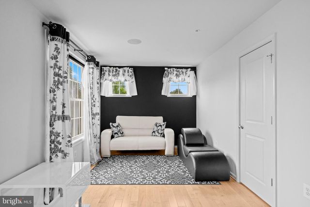 1116 AUTUMN BROOK AVE, Silver Spring, MD 20906