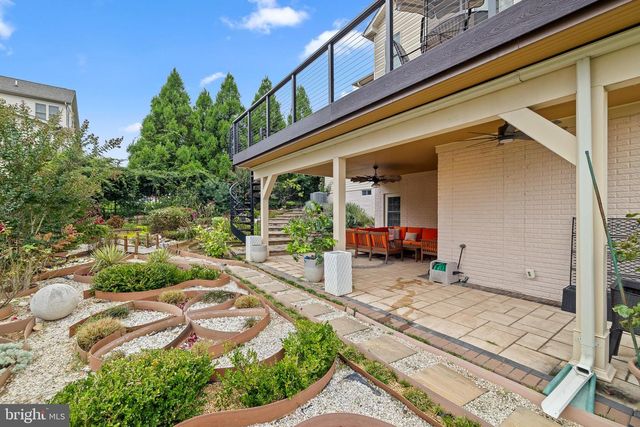 1116 AUTUMN BROOK AVE, Silver Spring, MD 20906