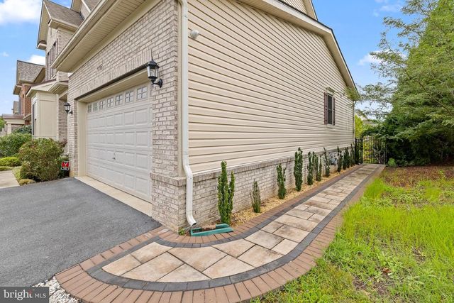 1116 AUTUMN BROOK AVE, Silver Spring, MD 20906