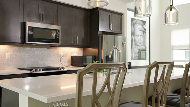 1648 Topanga, Costa Mesa, CA 92627