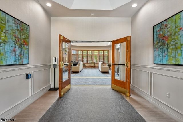 2104 Conrad Way 104, Franklin Twp., NJ 08873