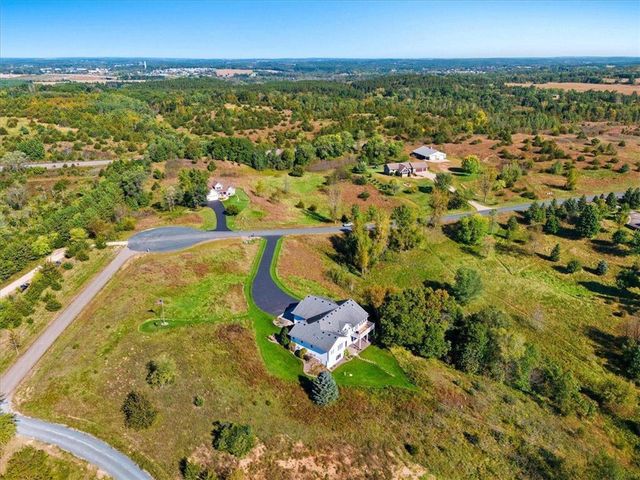 785 165th Avenue, New Richmond, WI 54017