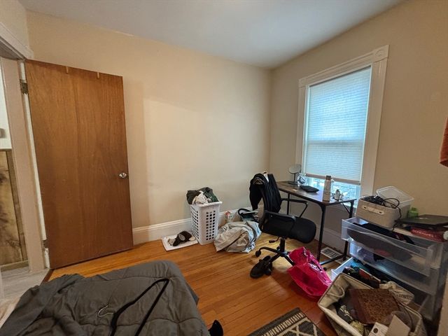 33 Jefferson St 1, Cambridge, MA 02141