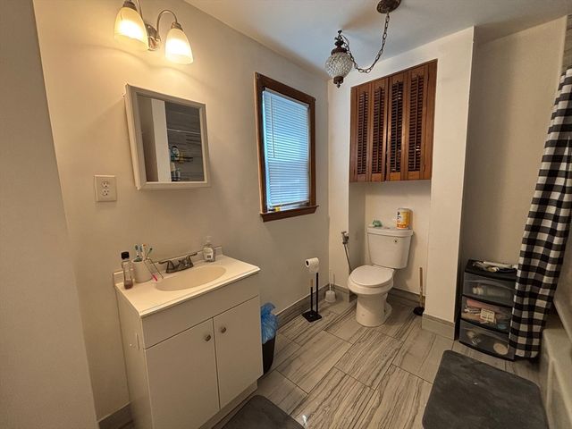 33 Jefferson St 1, Cambridge, MA 02141